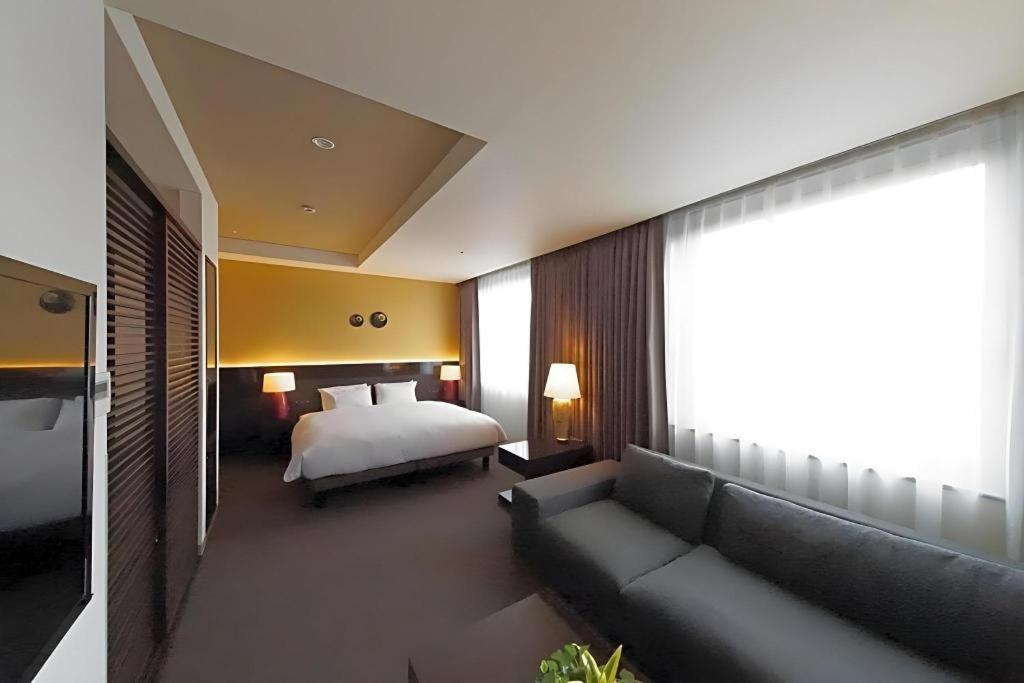 Hotel Riverge Akebono Fukui Kültér fotó